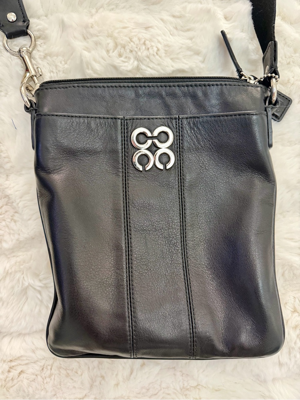 Coach Black Leather Crossbody Bag with Silver Emblem Smooth Leather like New